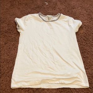 Forever 21  T-shirt